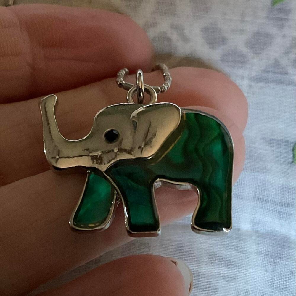 Cool Jewels VTG Green and silver elephant charm